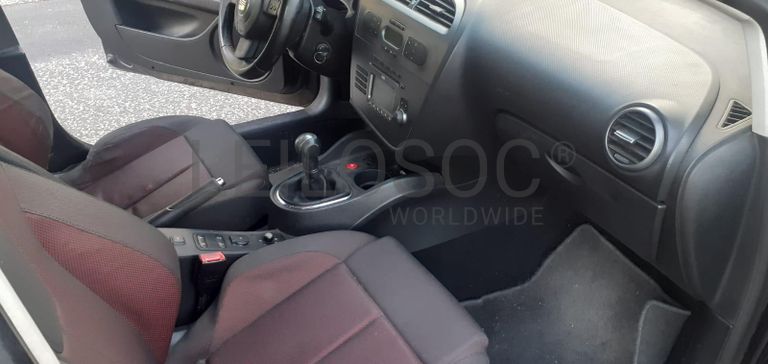 Seat Leon 2.0 TDI · Ano 2007