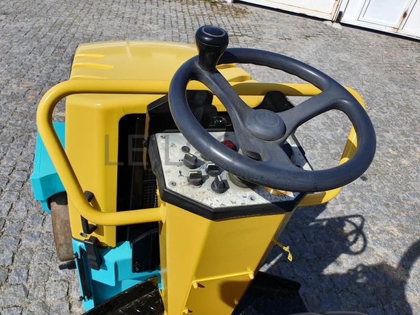 Cilindro Ammann AV20-2 · Ano 2012