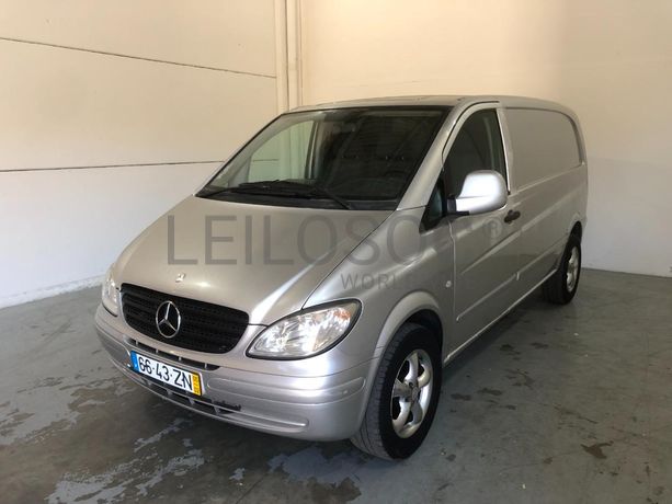 Mercedes-Benz Vito · Ano 2005
