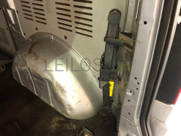 Mercedes-Benz Vito · Ano 2005