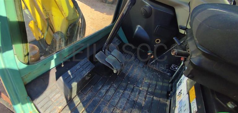 Mini Giratória Yanmar