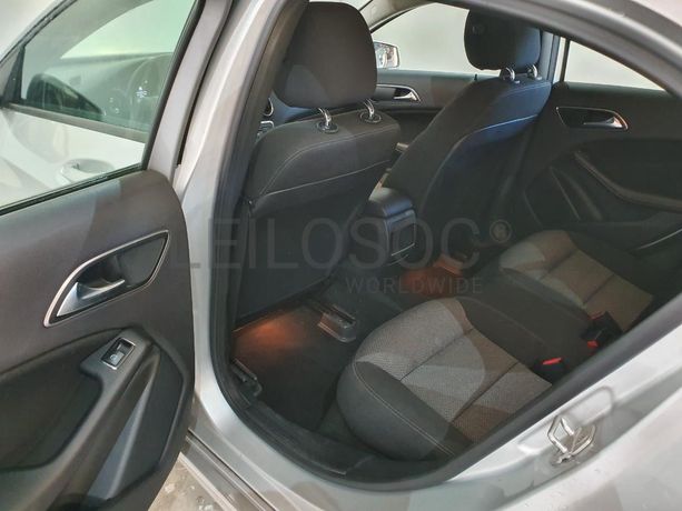 Mercedes-Benz A200 1.8 CDI · Ano 2012