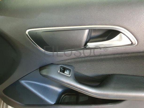 Mercedes-Benz A200 1.8 CDI · Ano 2012