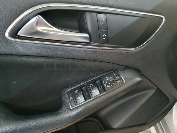 Mercedes-Benz A200 1.8 CDI · Ano 2012