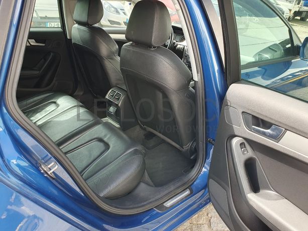 Audi A4 2.0 TDI · Ano 2012