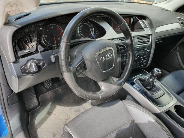Audi A4 2.0 TDI · Ano 2012
