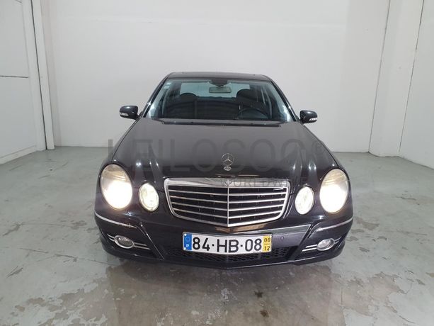 Mercedes-Benz E320 CDI · Ano 2008