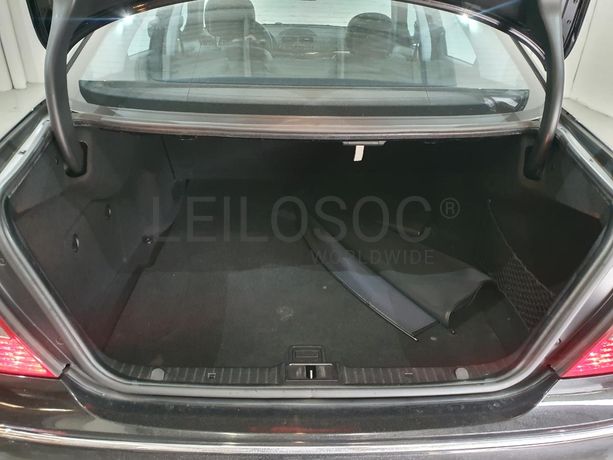 Mercedes-Benz E320 CDI · Ano 2008