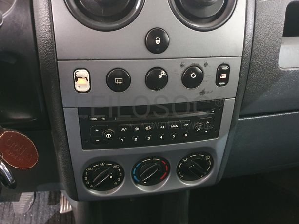 Peugeot Partner 2.0 HDI · Ano 2006