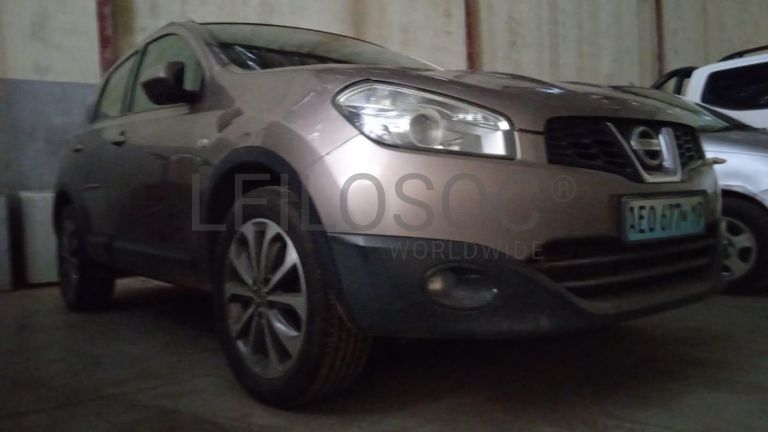 Nissan QashQai ·