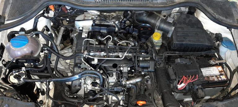 Seat Ibiza 1.2 TDI · Ano 2012