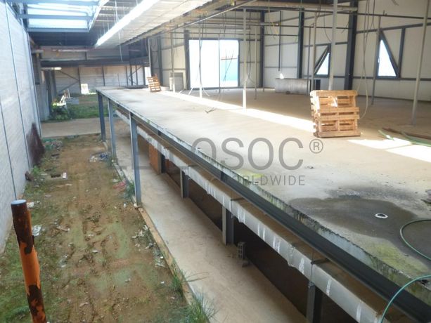 Lote para Construção c/ Benfeitoria de Armazém Industrial · Aguada de Cima, Águeda