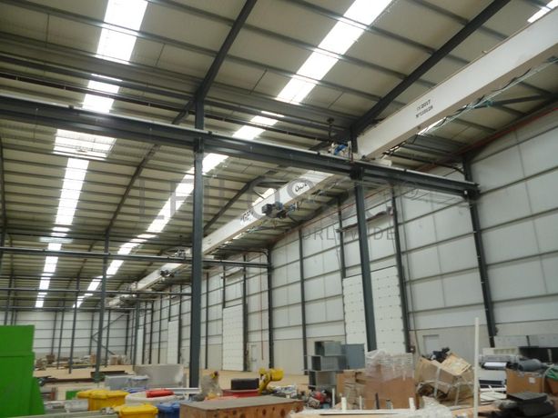 Lote para Construção c/ Benfeitoria de Armazém Industrial · Aguada de Cima, Águeda