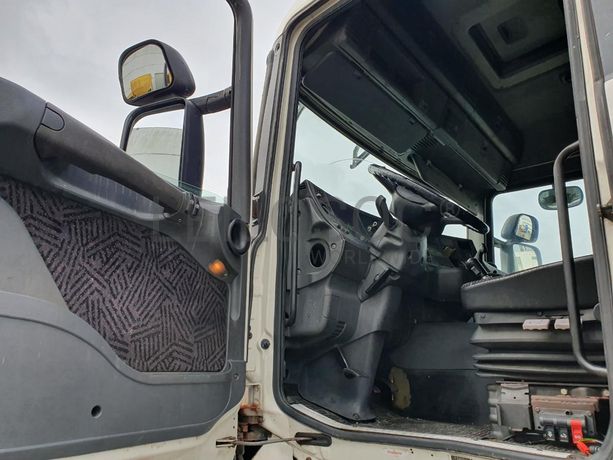 Scania 360 com Grua Atlas · Ano 1998