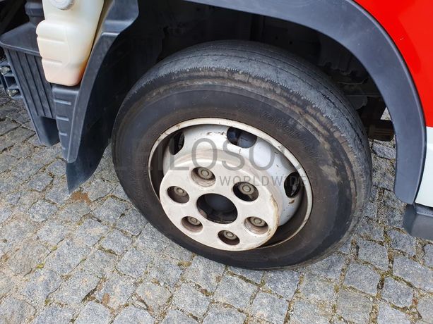 Mitsubishi Canter Fuso 7C18 · Ano 2013