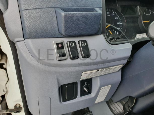 Mitsubishi Canter Fuso 7C18 · Ano 2013