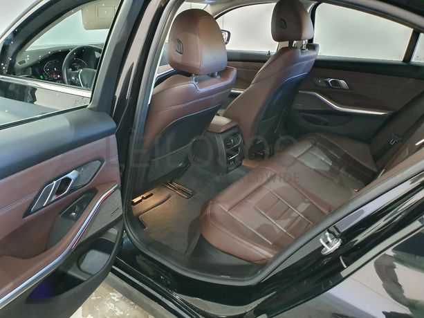 BMW 320D Sedan · Ano 2018