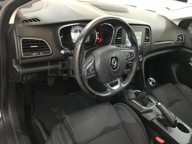 Renault Mégane 1.5 DCI · Ano 2016