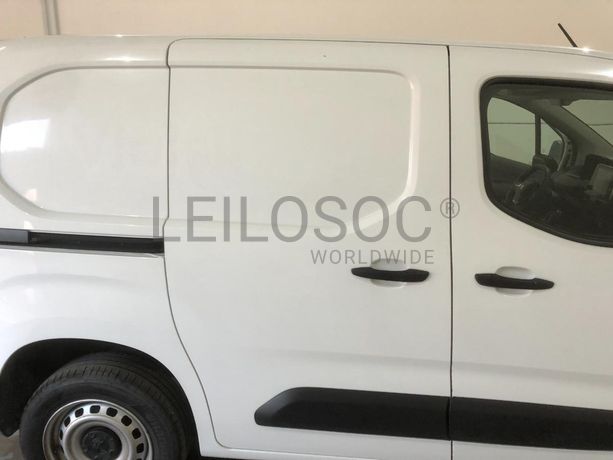 Peugeot Partner · Ano 2020