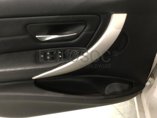 BMW 320 D Touring · Ano 2013