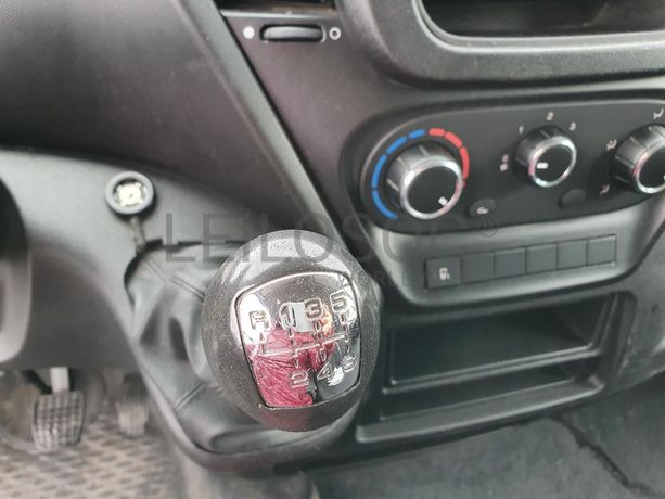 Iveco Daily 35-170 · Ano 2016