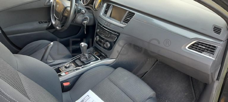 Peugeot 508 SW 1.6 HDI · Ano 2012