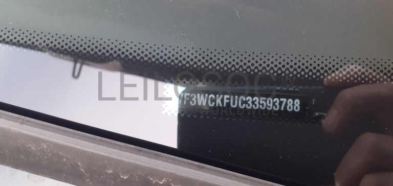 Peugeot 207 1.4 16v · Ano 2007