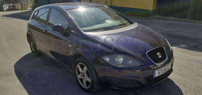 Seat Leon 1.6 TDI · Ano 2012