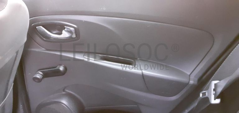 Renault Clio 1.5 DCI · Ano 2014