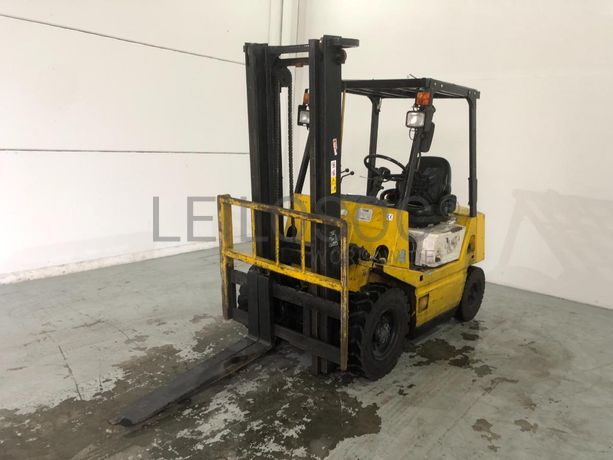 Empilhador TCM FD20Z2S