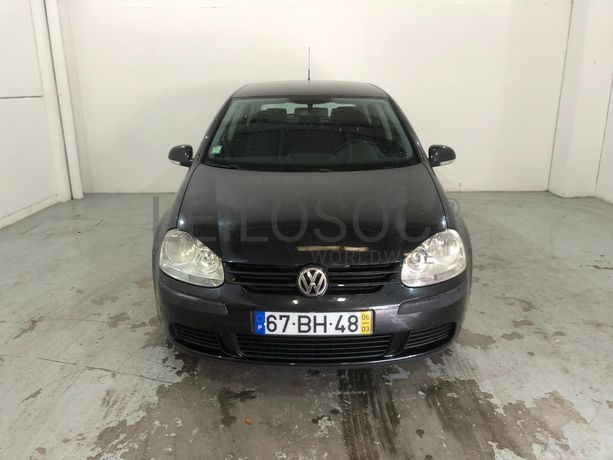 Volkswagen Golf 1.9 TDI · Ano 2006