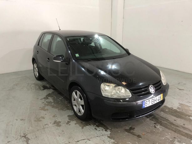 Volkswagen Golf 1.9 TDI · Ano 2006