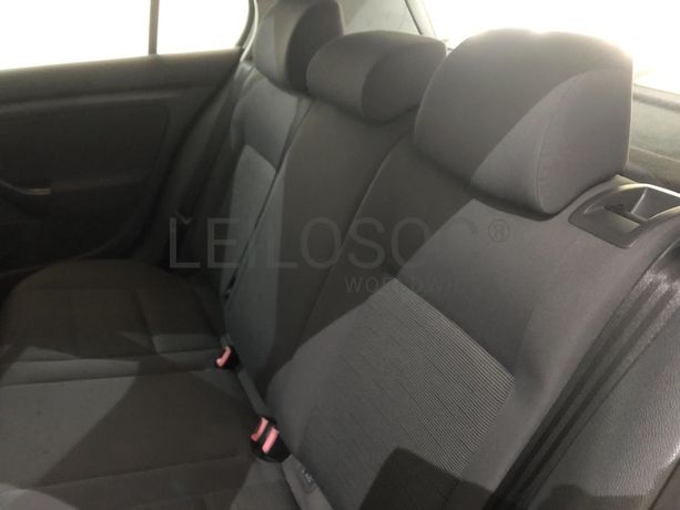 Volkswagen Golf 1.9 TDI · Ano 2006