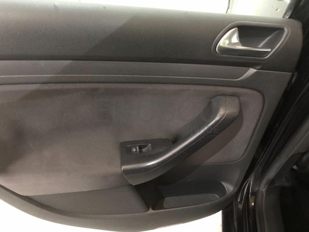 Volkswagen Golf 1.9 TDI · Ano 2006