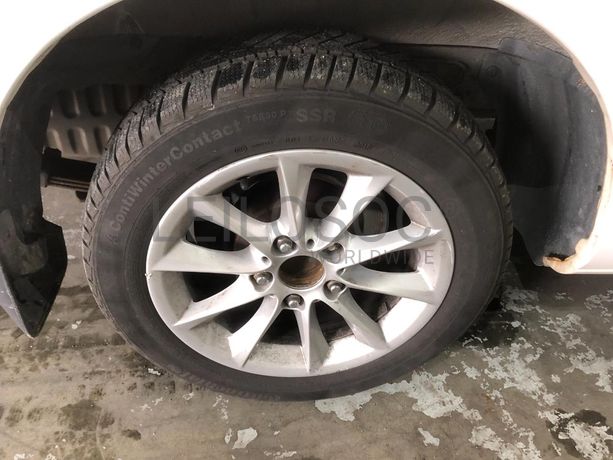 Hyundai H1 · 9 Lugares · Ano 2006