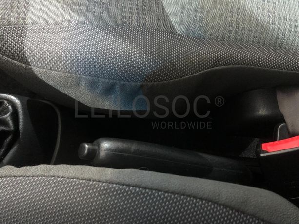 Hyundai H1 · 9 Lugares · Ano 2006