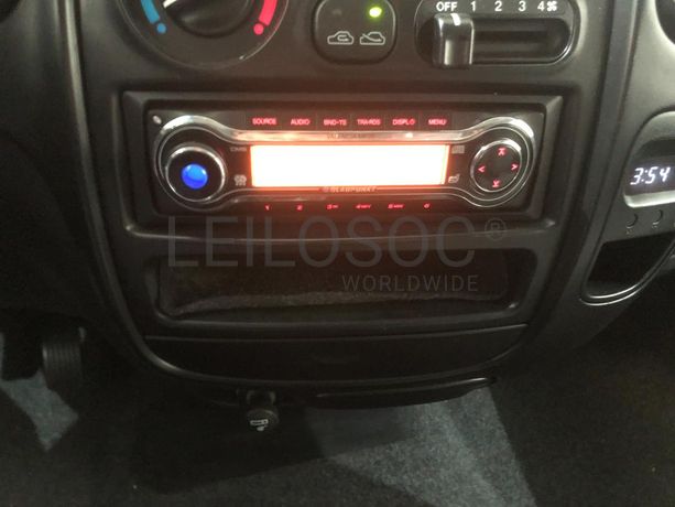 Hyundai H1 · 9 Lugares · Ano 2006