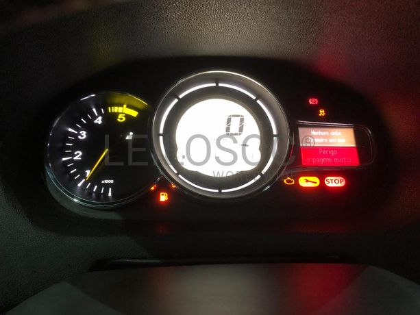 Renault Mégane 1.5 DCI · Ano 2012