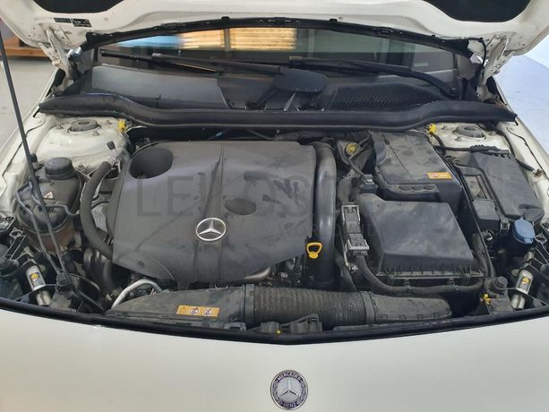Mercedes-Benz A200 CDI · Ano 2015