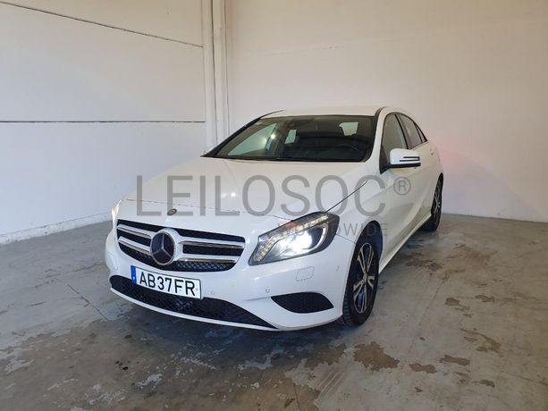Mercedes-Benz A200 CDI · Ano 2015