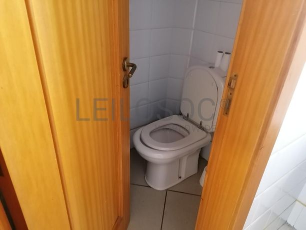 Direito à Meação · Loja · Torres Vedras