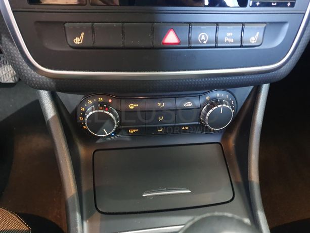 Mercedes-Benz A200 CDI · Ano 2015