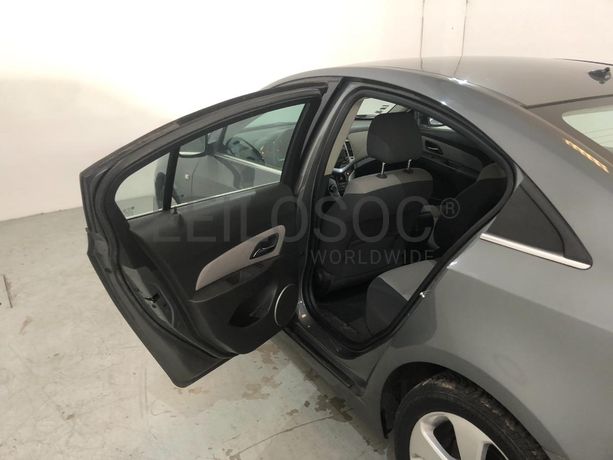 Chevrolet Cruze LT · Ano 2010