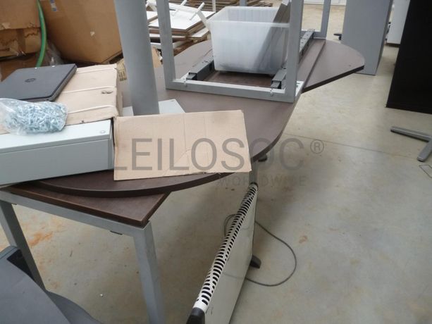 Equipamento de Escritório + Material Informático