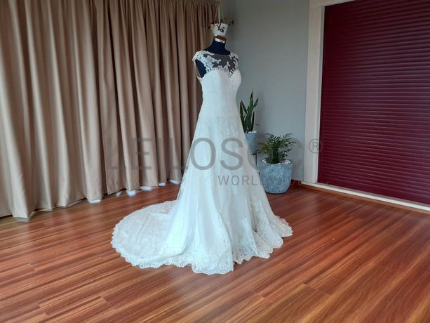 Grande Leilão de Vestidos de Noiva e Cerimónia