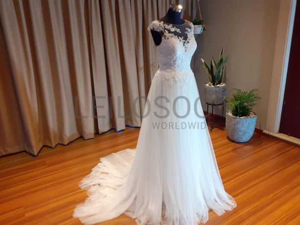 Grande Leilão de Vestidos de Noiva e Cerimónia