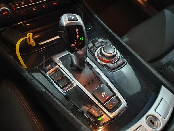 BMW 530D · Ano 2010