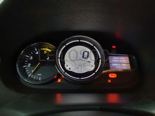 Renault Mégane 1.5 DCI · Ano 2015