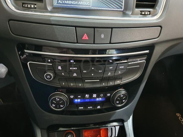 Peugeot 508 SW 1.6 HDI · Ano 2014