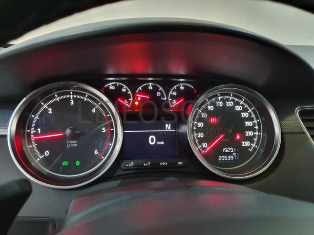 Peugeot 508 SW 1.6 HDI · Ano 2014